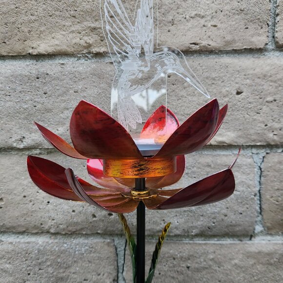 Solar Optical Hummingbird Double Spinner Garden Stake, Yard Art - Picture 3 of 7